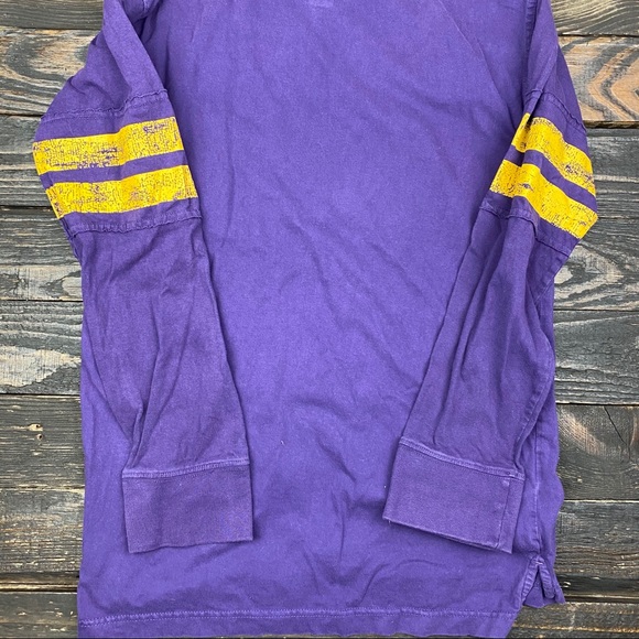 Louisiana State University Long Sleeve Tee, Small - Picture 5 of 6